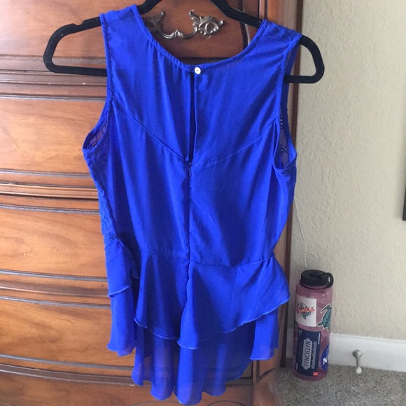Blue size M blouse - Picture 3 of 4